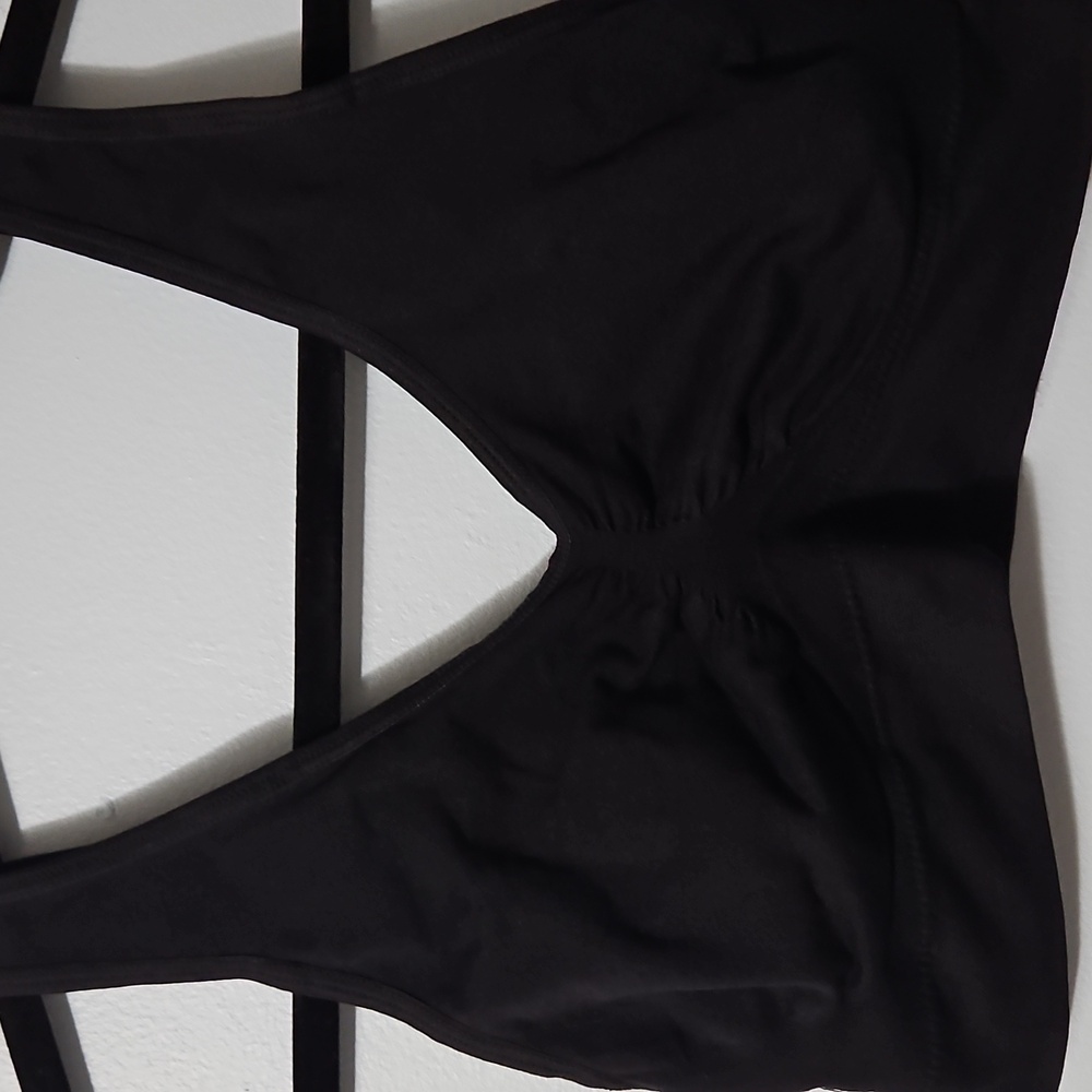 Genie Black Stretch Support Sports Bra Wire Free Padless Size XL